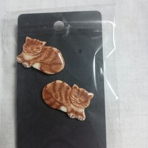 Brown Cat Earrings
